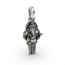 925 silver Ganesh pendant for devotional wear,