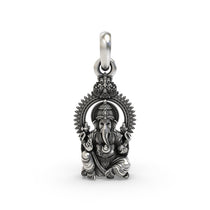 925 silver Vakratunda Ganesh pendant front view,