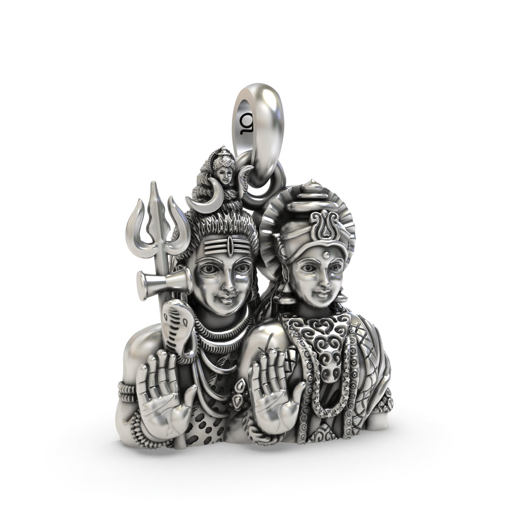 Close-up detail of the Silver Shiv Parvati pendant showcasing the expressive faces of the deities on 925 silver.