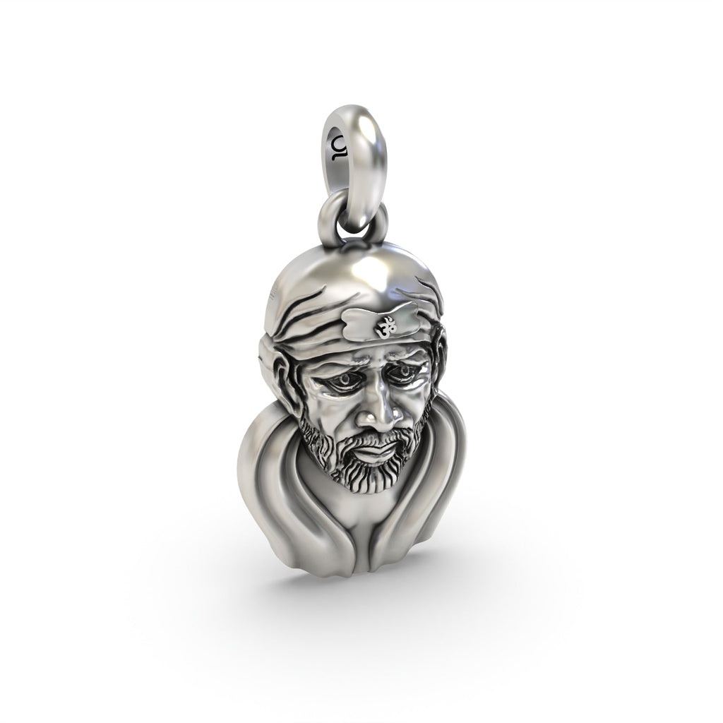 The hollow back of the sterling silver Sai Baba face pendant, designed to be lightweight and comfortable for all-day wear.