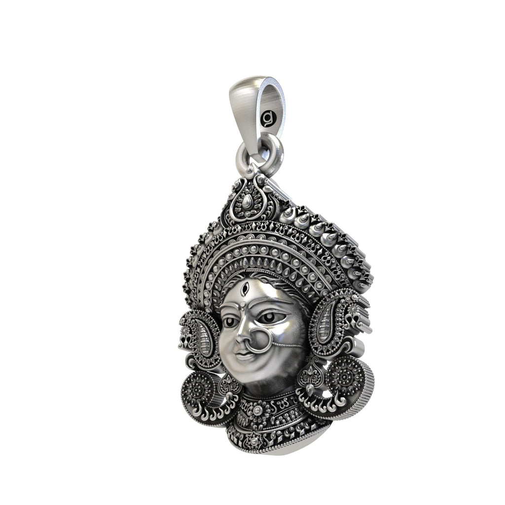 The lightweight hollow back design of the 925 silver Durga Maa Face Pendant, crafted for comfortable daily spiritual wear.