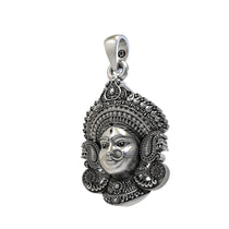 The lightweight hollow back design of the 925 silver Durga Maa Face Pendant, crafted for comfortable daily spiritual wear.