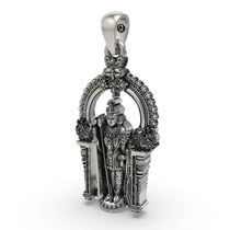 Side profile of the lightweight, hollow-back 925 silver Murugan Dhandayuthapani Swamy pendant for daily comfort.