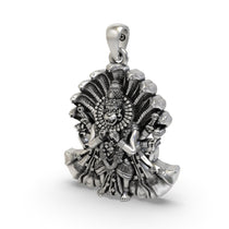 The hollow back design of the 925 silver Narsimha Bhagwan pendant, demonstrating its lightweight build for comfortable daily