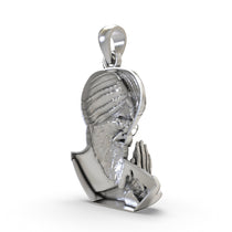 Side profile of the lightweight 925 silver Baba Gurinder Singh Ji pendant, showing its hollow back design.
