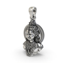 The Ayodhya Ram Lala 925 silver pendant shown against a background to demonstrate its 30mm size and daily wear appeal.