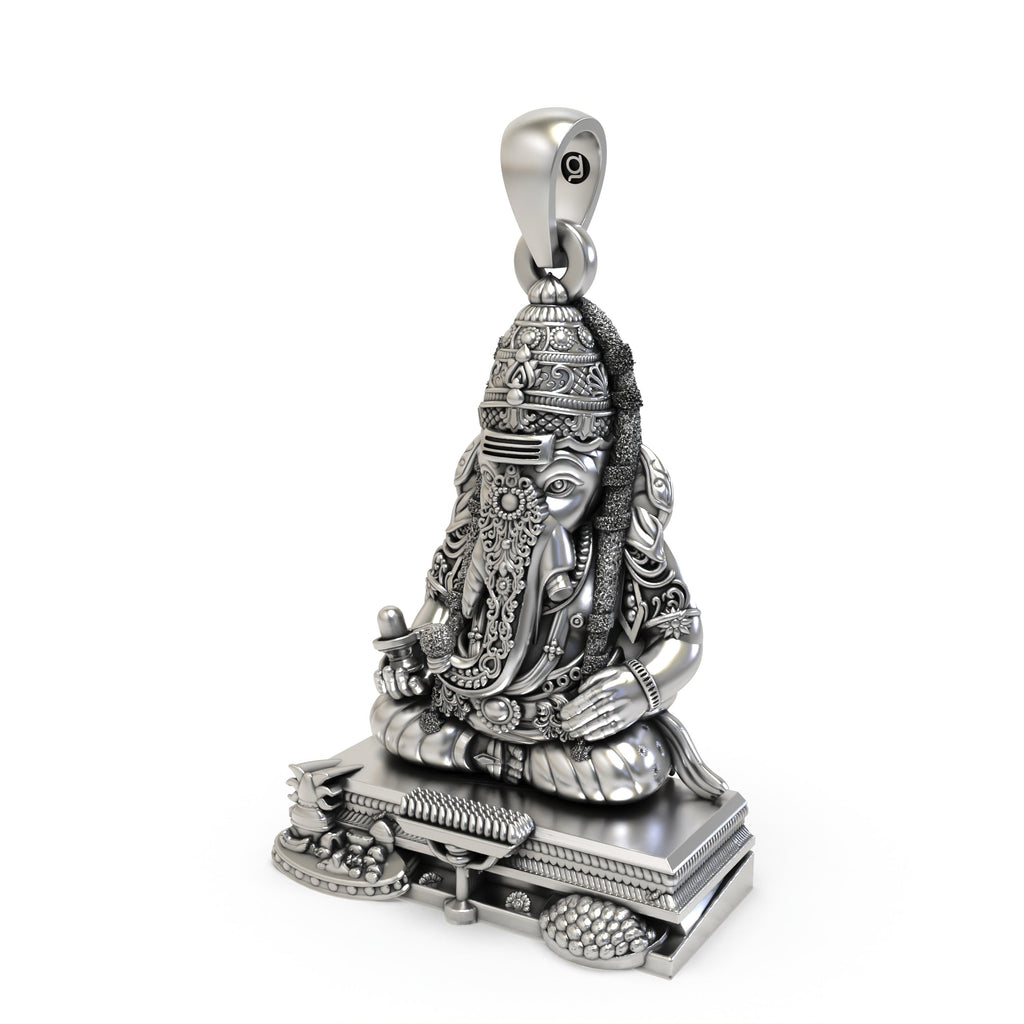 Backside view of the lightweight hollow 925 silver Pillayarpatti Karpaga Ganesha pendant, ideal for daily spiritual wear.