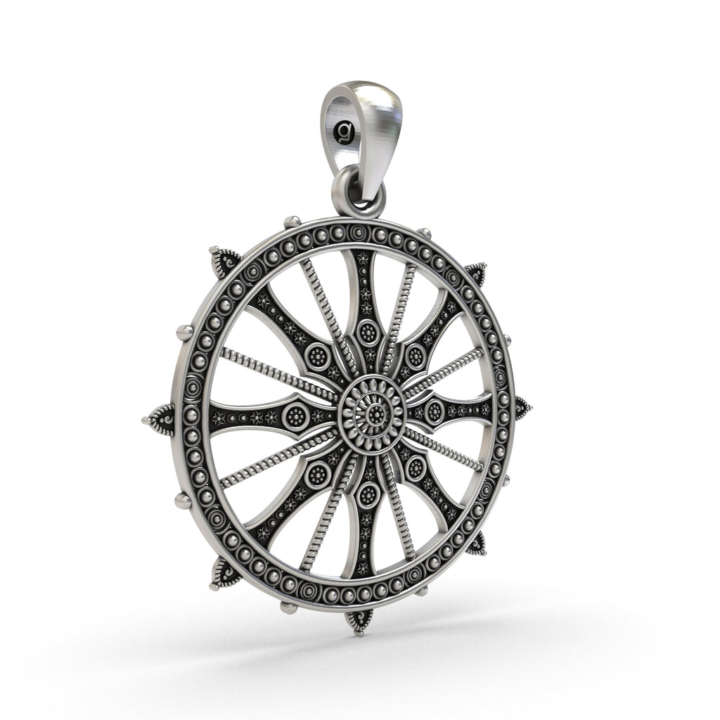 Detailed craftsmanship of the handmade 925 silver Hindu spiritual Sudarshan Chakra pendant.