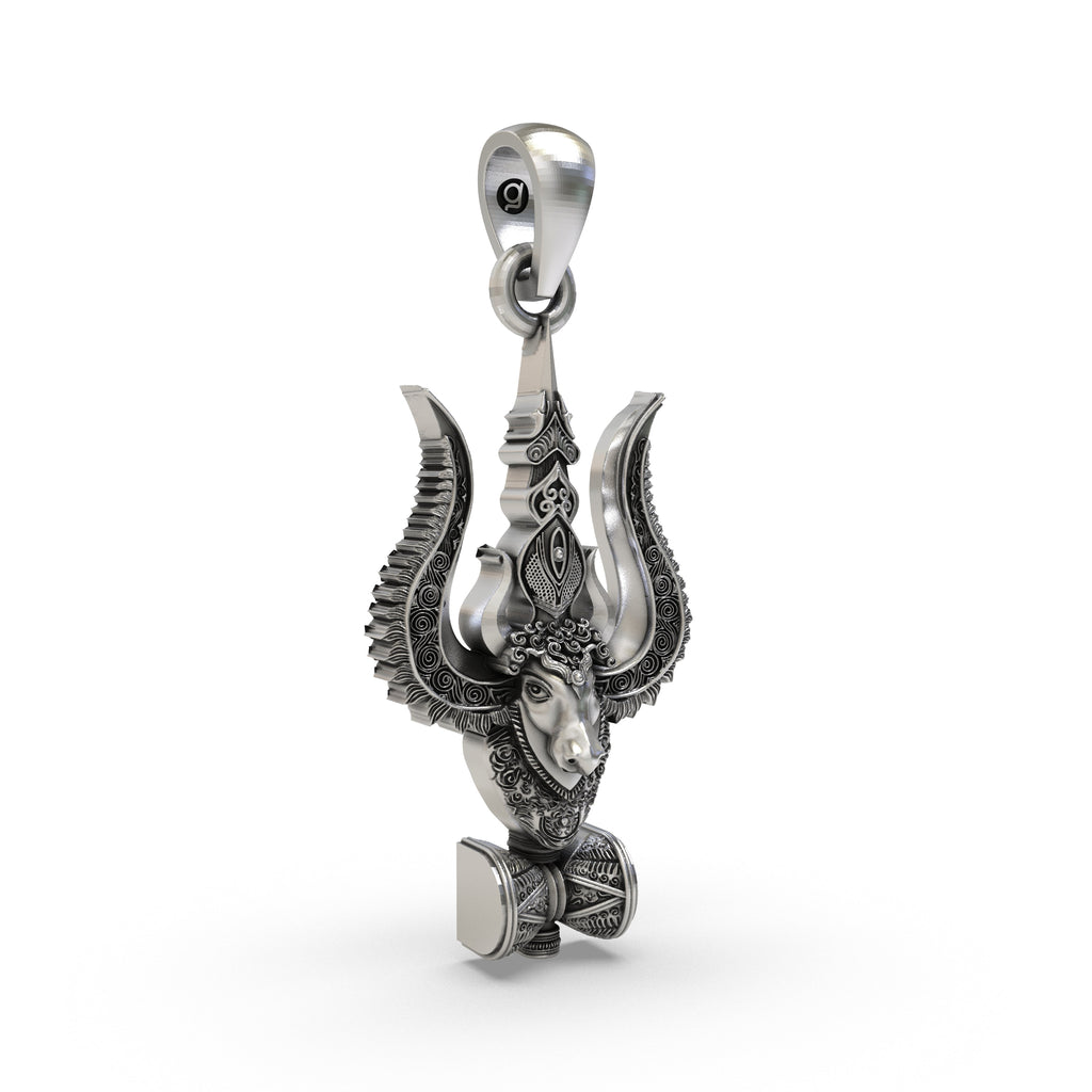 Side profile of the lightweight 925 Silver Trishul Nandi Damru Pendant perfect for daily spiritual wear.