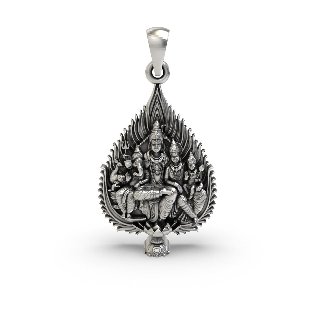 Front view of the Shiv Parivar 925 Silver Pendant showcasing Shiva, Parvati, Ganesha, and Murugan details.
