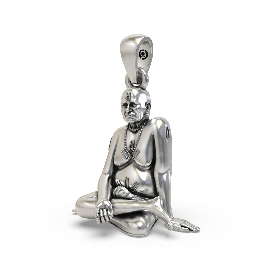 An angled side profile of the 925 sterling silver Swami Samarth Guru pendant, highlighting its divine form.