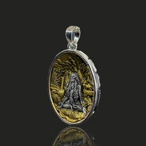 Side profile of the 925 silver VaghNath Bapu saint necklace pendant highlighting its 3D design.
