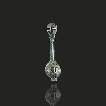 Close-up detail of the Hanumanji mace locket in pure 925 silver for spiritual protection.