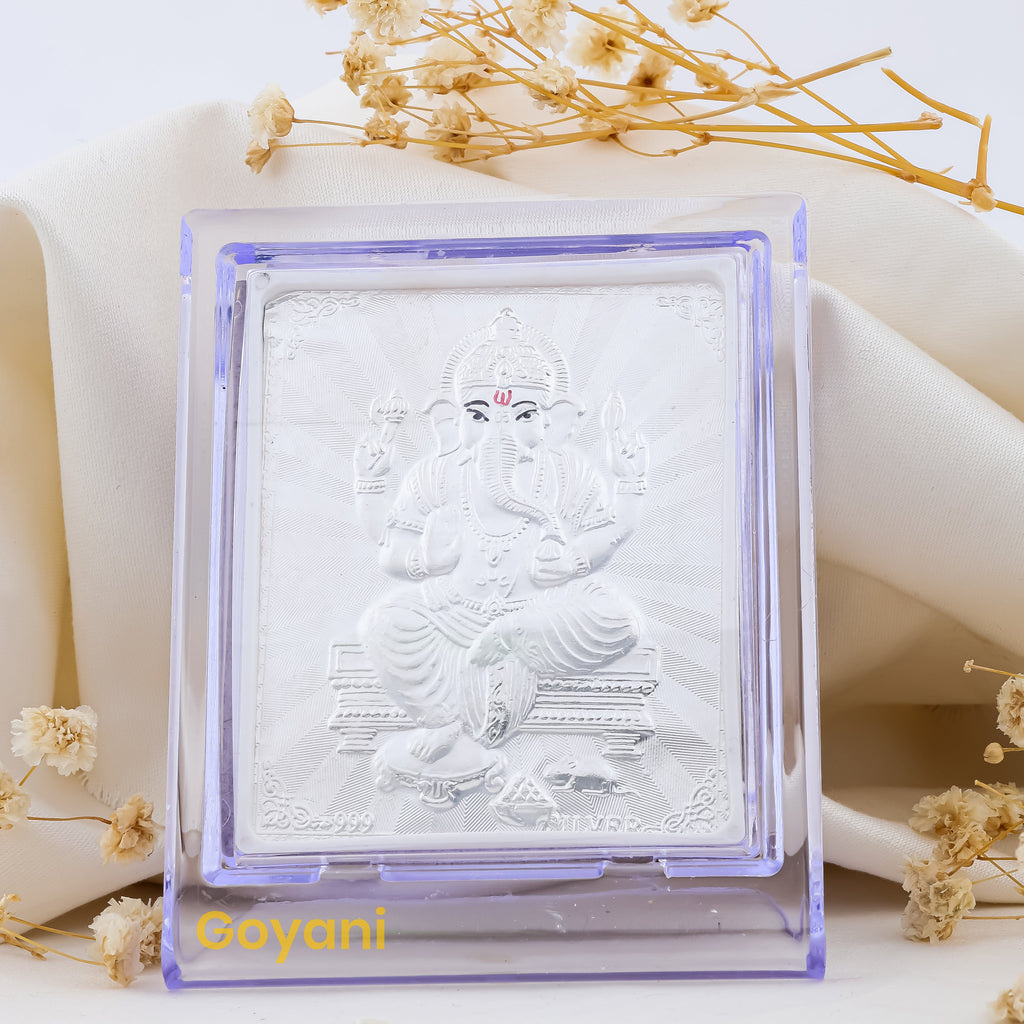 Front view of a 999 pure silver Ganesha stand from Alankar, showing the detailed craftsmanship of Lord Ganesha.