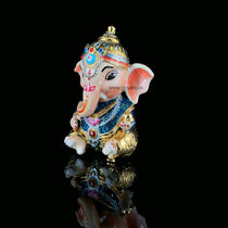 Side profile of the 30mm 925 silver Baal Ganesha statue, showing its compact size for a home temple or sacred space.