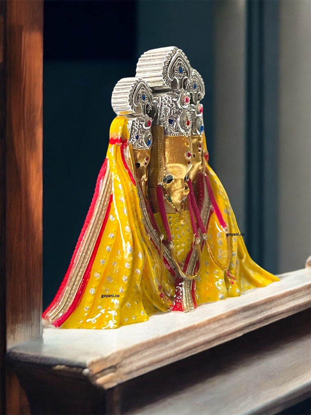 Side profile of the Pitambara Bagalamukhi Mata idol in 925 silver, showing its divine craftsmanship and form.