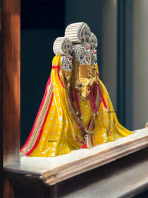 Side profile of the Pitambara Bagalamukhi Mata idol in 925 silver, showing its divine craftsmanship and form.