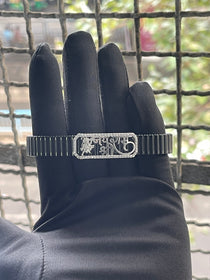Close-up of the sacred Jai Shree Ram mantra engraved on the 925 silver spiritual bracelet with a shiny finish.