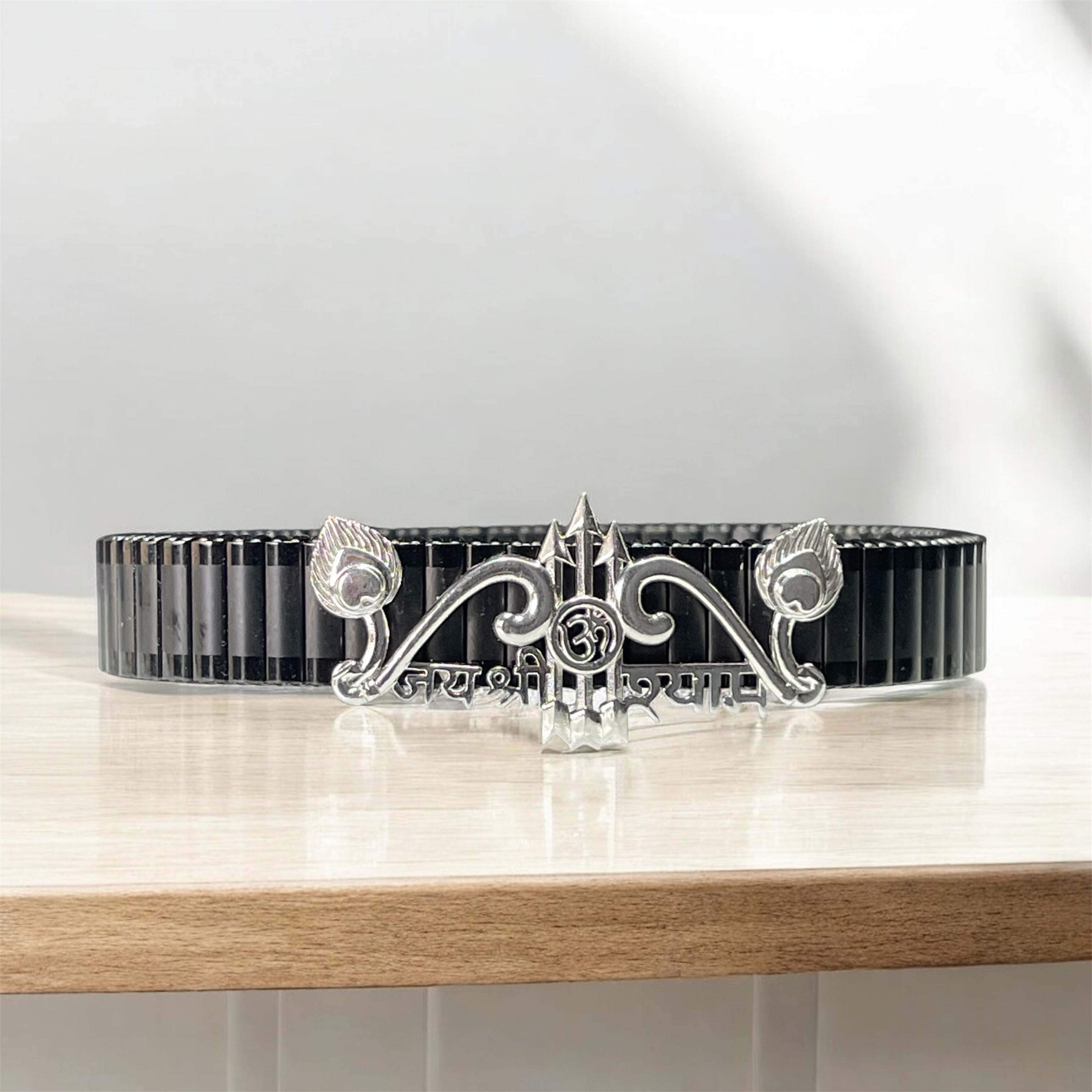 Front view of the 925 Silver Khatu Shyam Ji Bracelet featuring Jai Shri Shyam engraving.