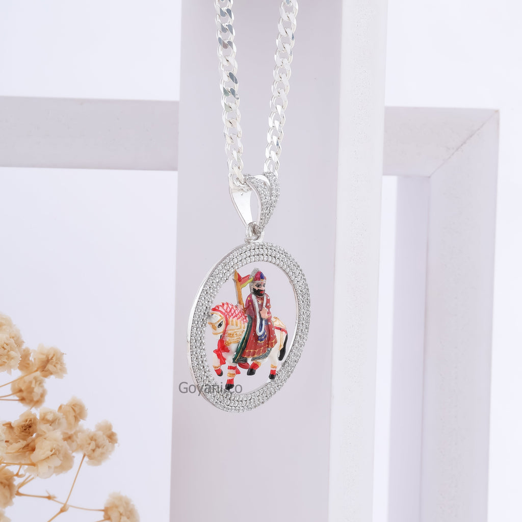 Angled side view of the Ramdev Pir spiritual pendant in 925 silver, displaying its 40mm size and polished finish.