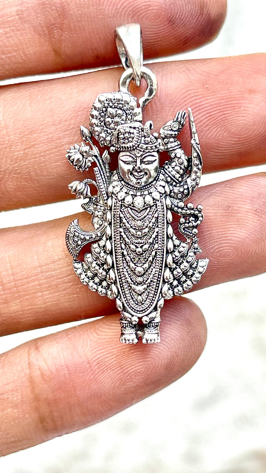 925 silver Krishna pendant for devotees