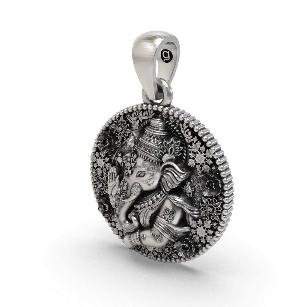 Traditional 925 silver Ganesh pendant for daily wear, symbolizing wisdom, protection, and blessings.